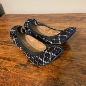 Size 8 Christopher & Banks Black and White Plaid Scrunch Flats